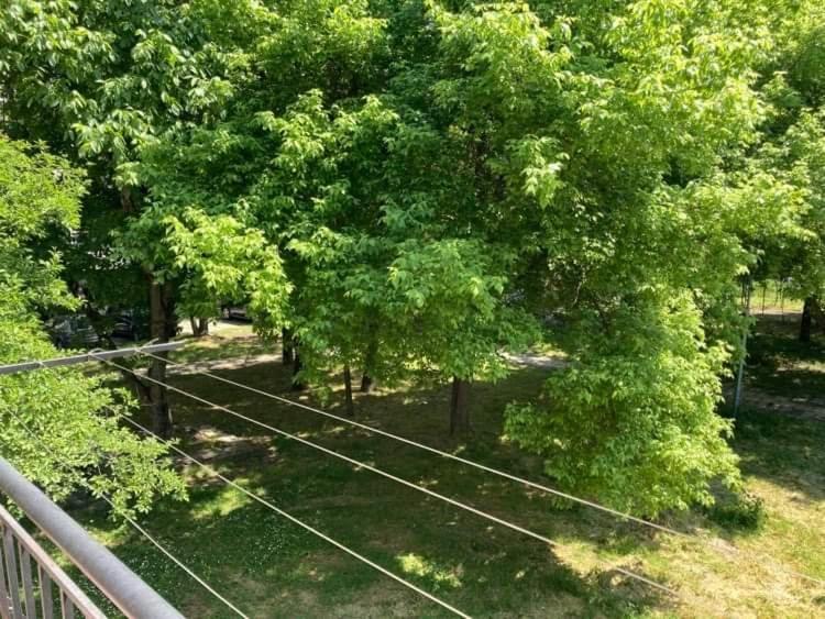 Апартаменти Уют Plovdiv Ngoại thất bức ảnh
