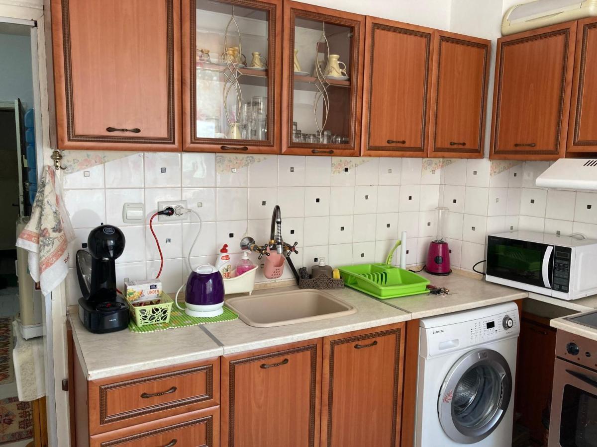 Apartamenti Uut Apartment Plovdiv Ngoại thất bức ảnh