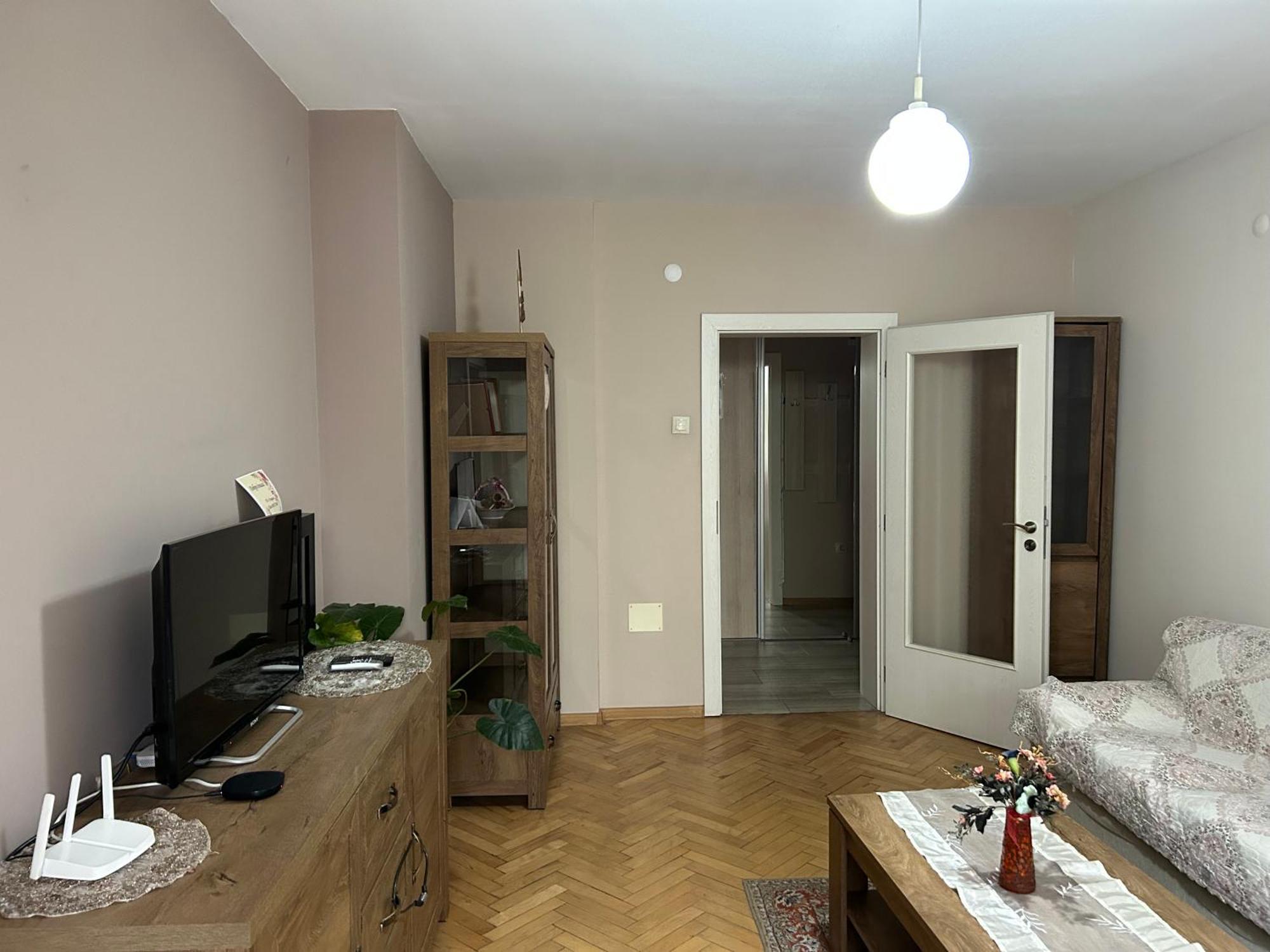Апартаменти Уют Plovdiv Ngoại thất bức ảnh
