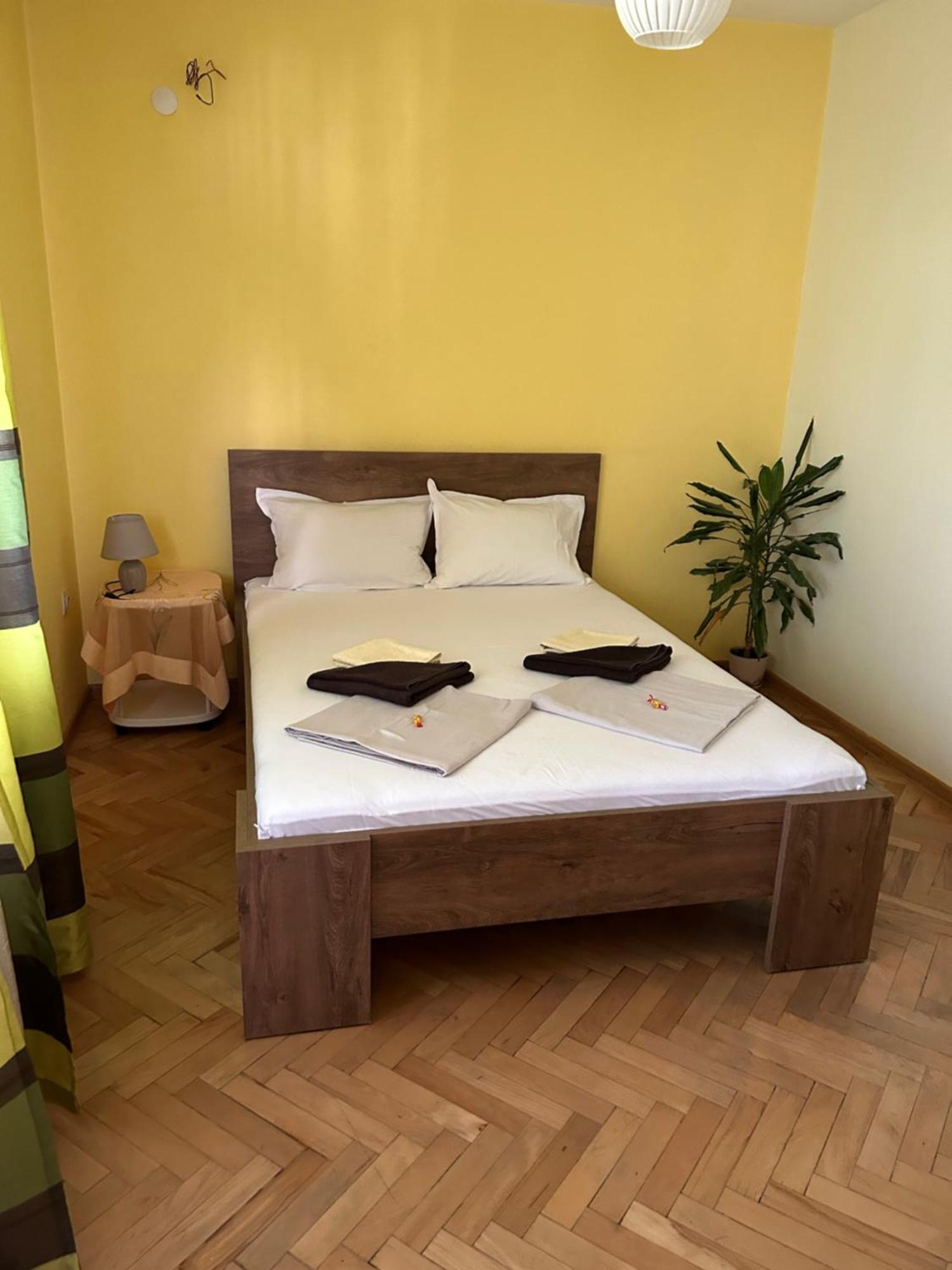 Апартаменти Уют Plovdiv Ngoại thất bức ảnh